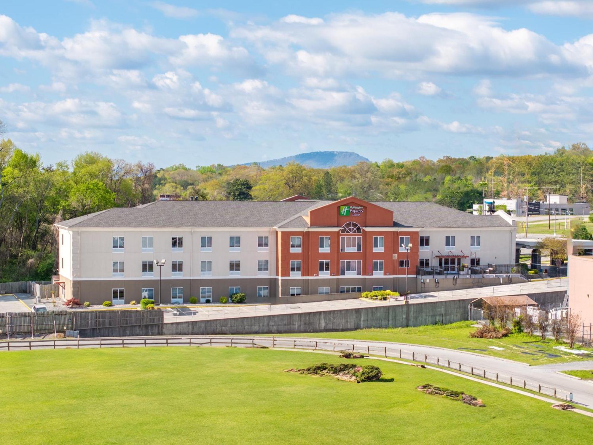 Holiday Inn Express & Suites Chattanooga-Hixson By Ihg Eksteriør bilde